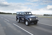 Land Rover Defender - Electric Research Vehicle 2013 04